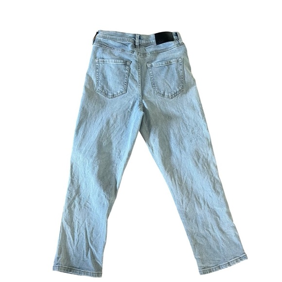 DKNY Jeans Broome Straight Leg Jeans Women’s Size 27 Light Wash Stretch Denim - Picture 9 of 11